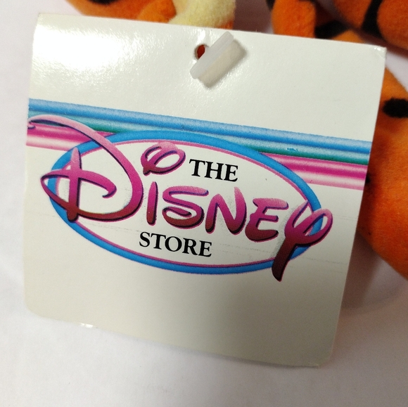 The Disney Store Mini Bean Bag Tigger 9" Plush Stuffed Animal Toy - Picture 7 of 8